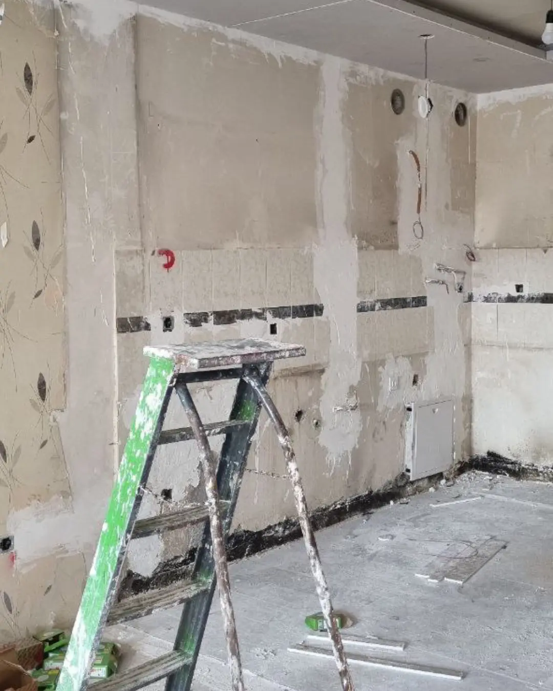 چوبیکا: پروژه جناب مهندس جاری